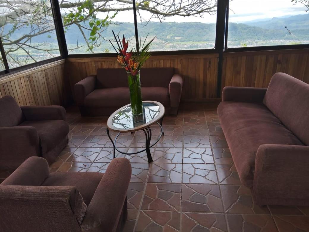 Hotel Green Mountain Турріальба Екстер'єр фото